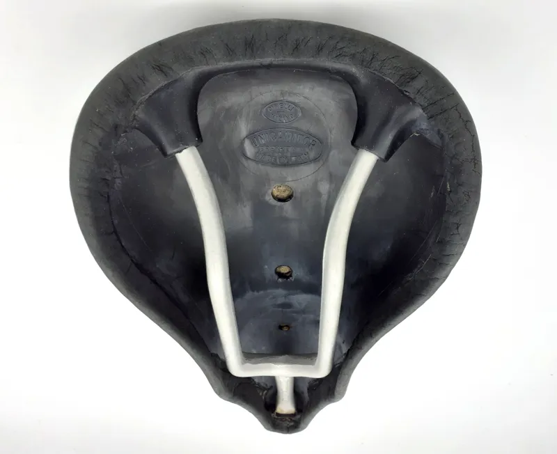 Cinelli Unicanitor Brevettata Saddle with Alloy Y Rail in